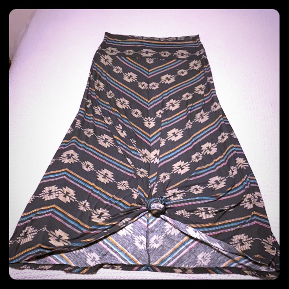 🌈Maxi skirt - Aztec print